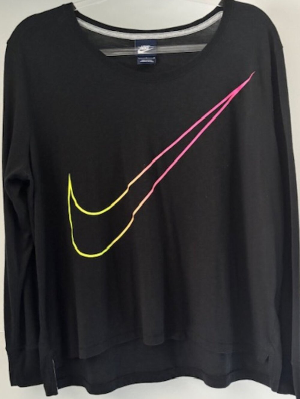 Nike Women’s L Black Performance Long Sleeve Shirt Gradient Swoosh Ombre Hi Lo